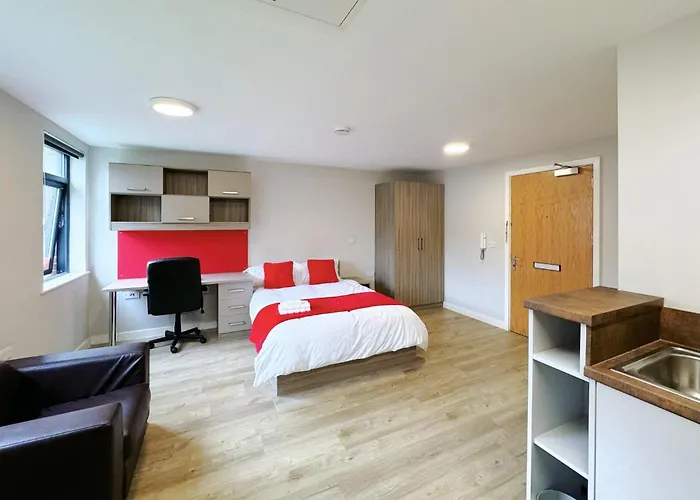 Bright And Modern Studios And Apartments At Manor Park Court Coventry